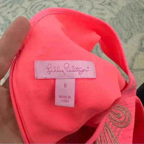 Lilly Pulitzer LARGO CUT IN SHIFT DRESS Size 6 Coral Pink with Gold - Picture 13 of 15